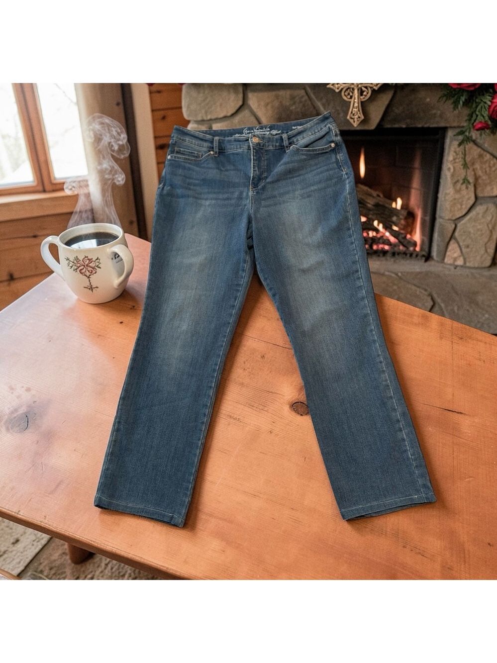 Gloria Vanderbilt Jeans Size 12 Rail Straight Slimming Effect BLUE Straight Leg